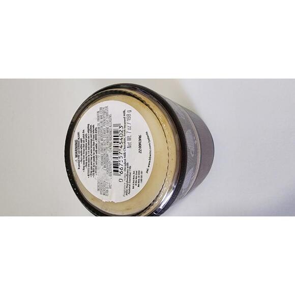 Hot Cocoa & Cream Bath and Body Works Candle - Picture 3 of 4